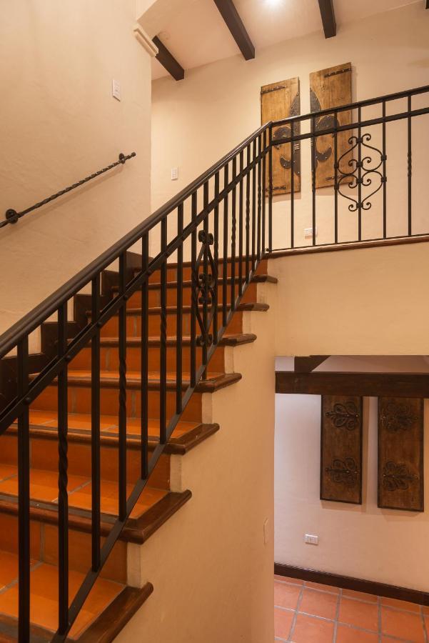 Hotel Boutique Balcon De La Plaza Salta Luaran gambar