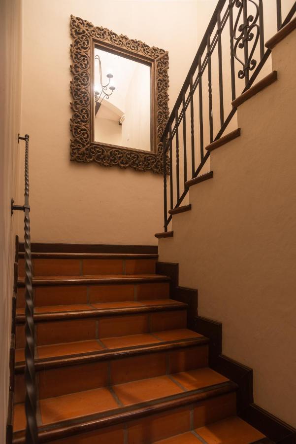 Hotel Boutique Balcon De La Plaza Salta Luaran gambar
